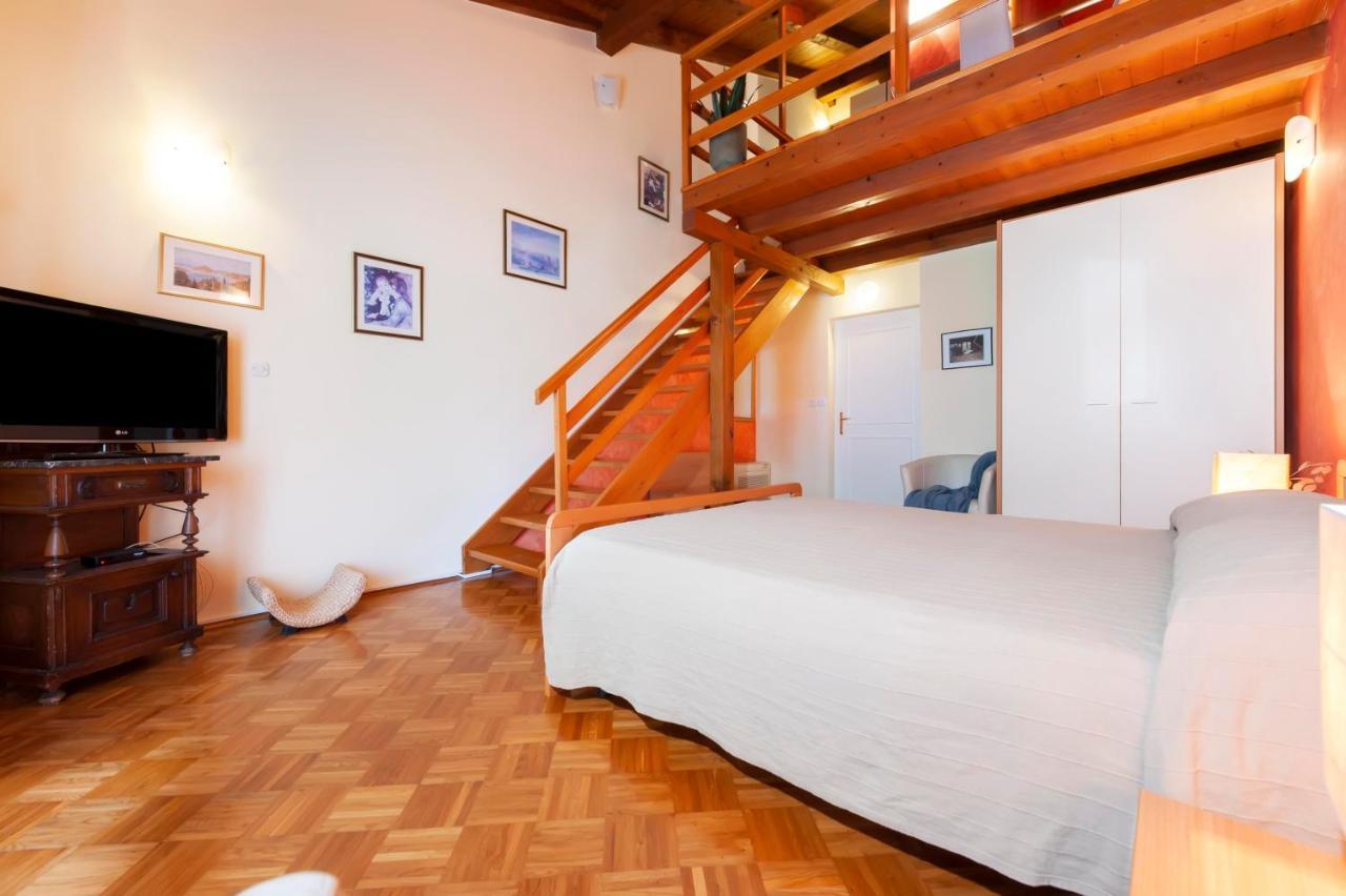 Apartments Villa Rossella 1 Rovinj Ngoại thất bức ảnh