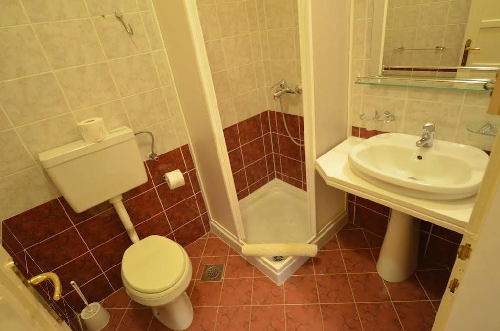 Apartments Villa Rossella 1 Rovinj Ngoại thất bức ảnh